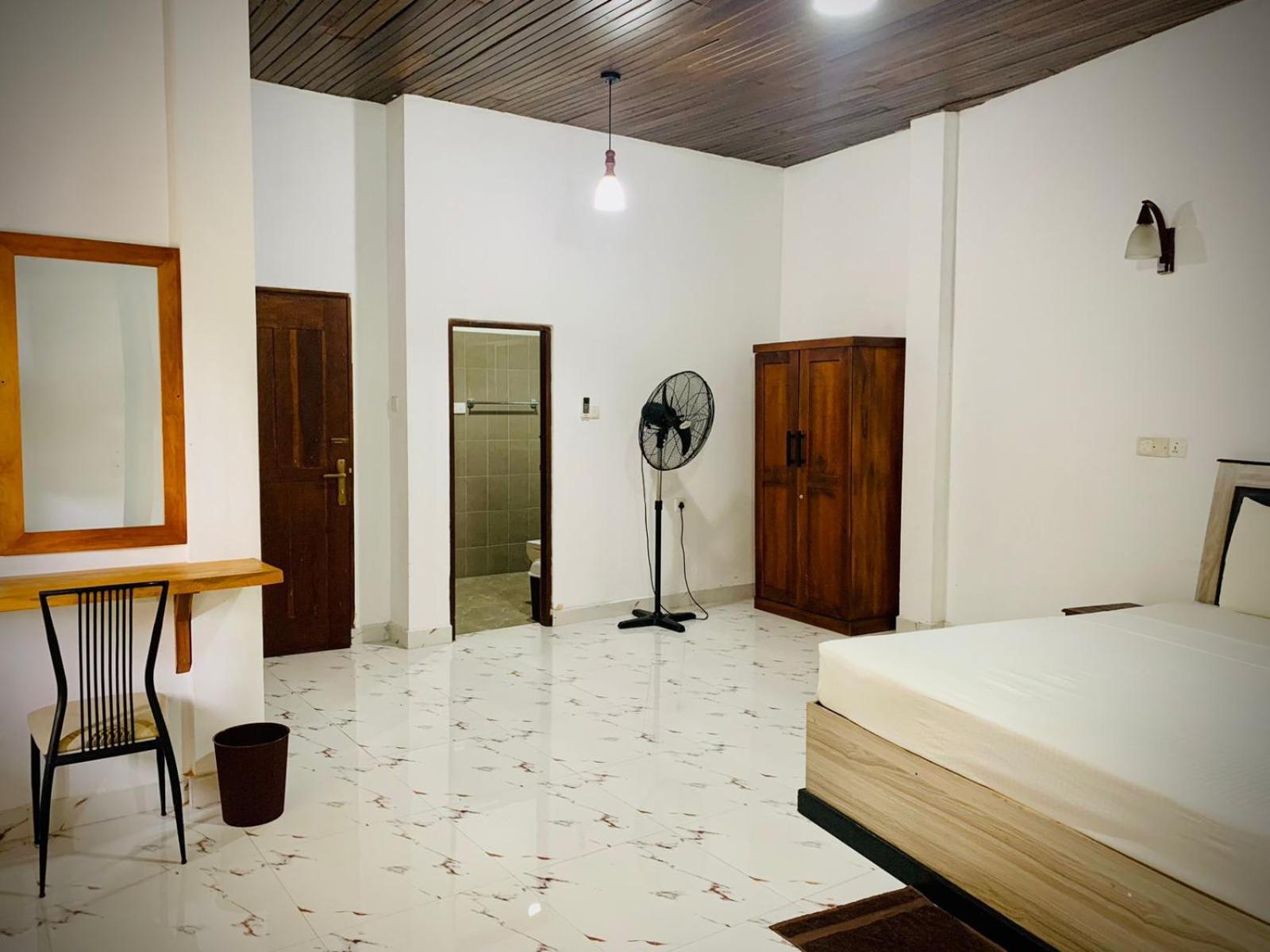 Elepath Lodge- Pinnawala Pinnawala  Esterno foto