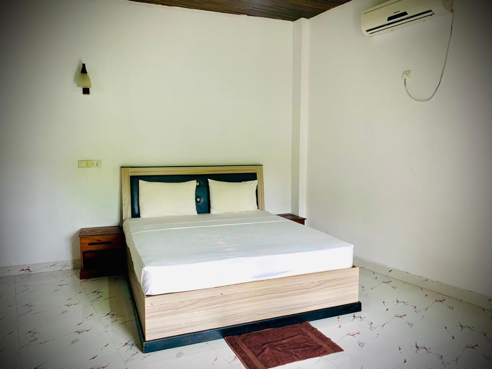 Elepath Lodge- Pinnawala Pinnawala  Esterno foto